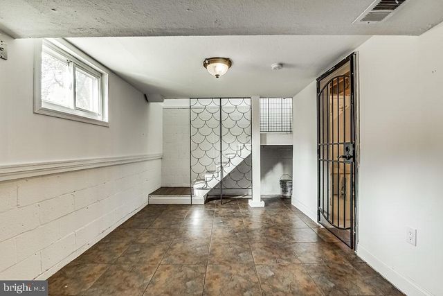 6306 YELLOWSTONE DR, Alexandria, VA 22312