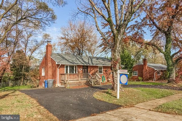 6306 YELLOWSTONE DR, Alexandria, VA 22312
