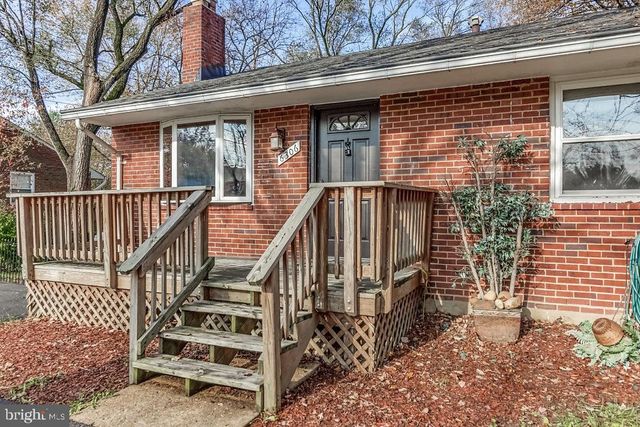 6306 YELLOWSTONE DR, Alexandria, VA 22312