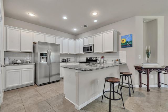 711 Rolling Oak DR 123, Round Rock, TX 78664