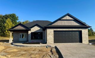 3545 Sand Drive, Newburgh, IN 47630