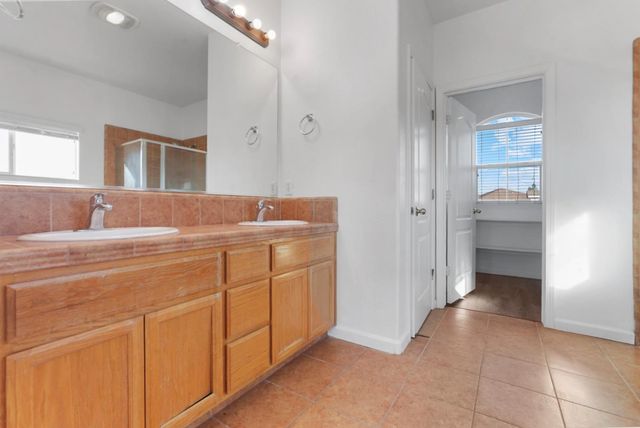 3258 Lemmons St, Riverbank, CA 95367