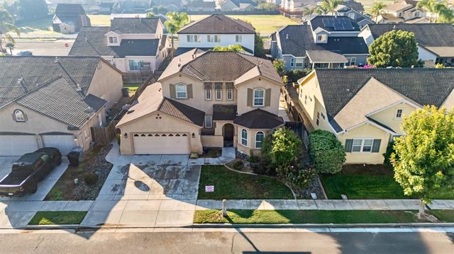 3258 Lemmons St, Riverbank, CA 95367