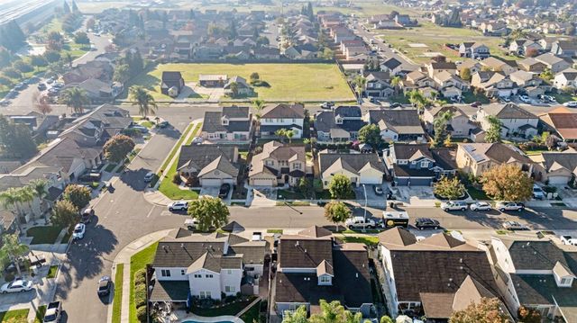 3258 Lemmons St, Riverbank, CA 95367