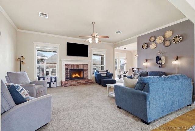 21621 E 105th Street S, Broken Arrow, OK 74014