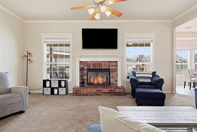 21621 E 105th Street S, Broken Arrow, OK 74014