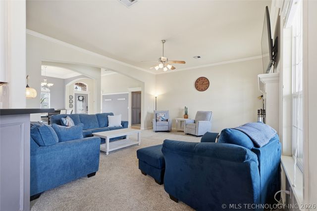 21621 E 105th Street S, Broken Arrow, OK 74014