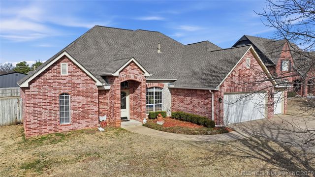 21621 E 105th Street S, Broken Arrow, OK 74014