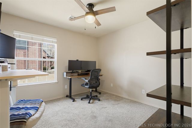 21621 E 105th Street S, Broken Arrow, OK 74014