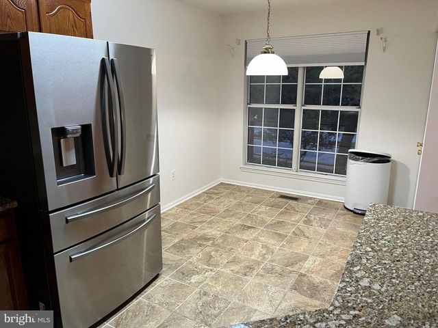 33 HIDDENCREEK CT, Owings Mills, MD 21117