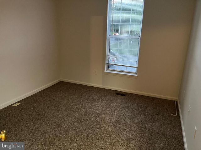 33 HIDDENCREEK CT, Owings Mills, MD 21117