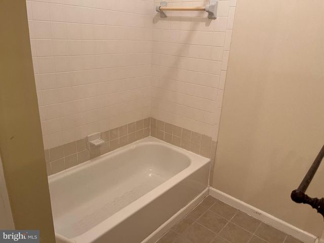 33 HIDDENCREEK CT, Owings Mills, MD 21117