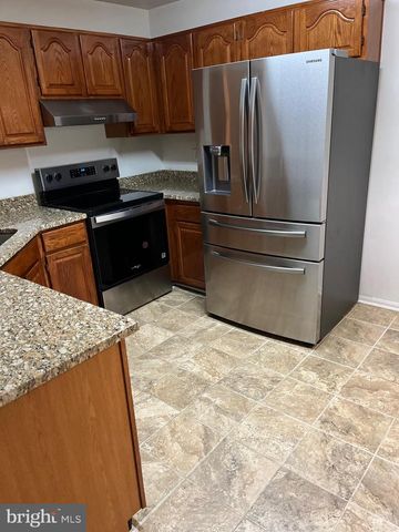 33 HIDDENCREEK CT, Owings Mills, MD 21117