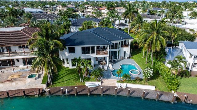2530 NE 31ST Court, Lighthouse Point, FL 33064