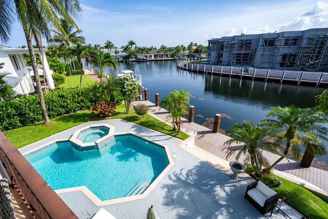 2530 NE 31ST Court, Lighthouse Point, FL 33064
