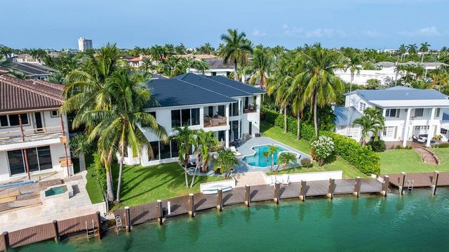 2530 NE 31ST Court, Lighthouse Point, FL 33064