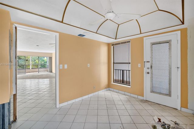 6060 S Falls Cir Dr 306, Lauderhill, FL 33319