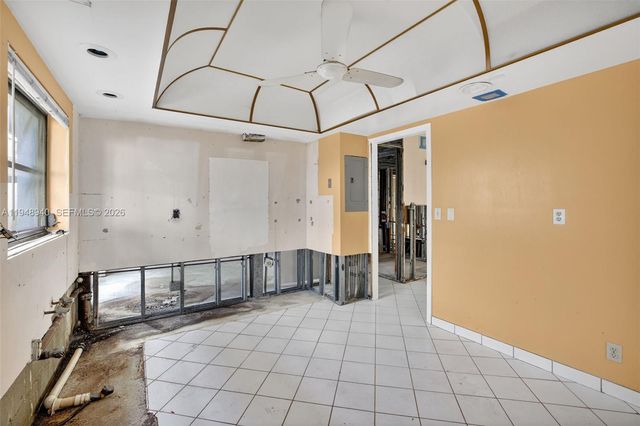 6060 S Falls Cir Dr 306, Lauderhill, FL 33319