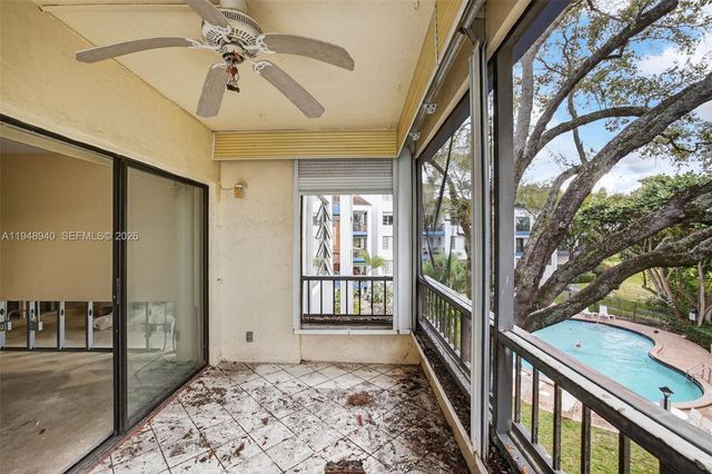 6060 S Falls Cir Dr 306, Lauderhill, FL 33319