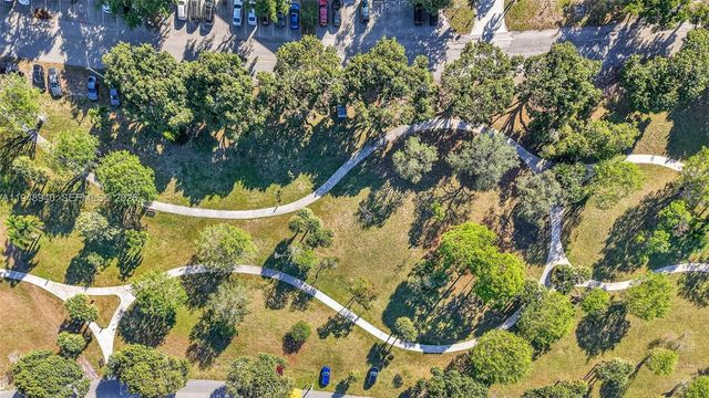 6060 S Falls Cir Dr 306, Lauderhill, FL 33319