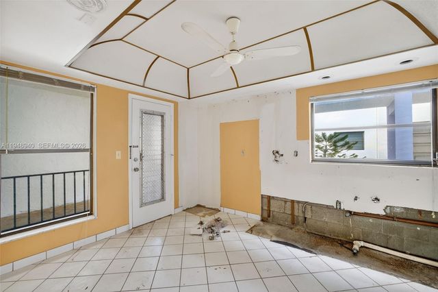 6060 S Falls Cir Dr 306, Lauderhill, FL 33319