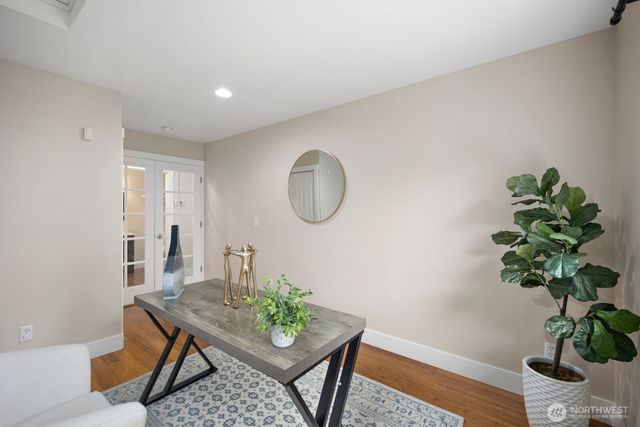 706 Bremerton Place NE, Renton, WA 98059