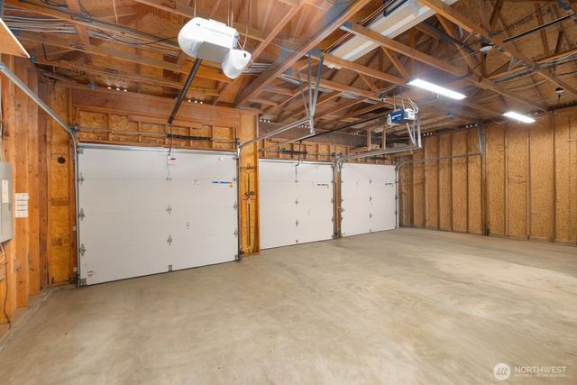 706 Bremerton Place NE, Renton, WA 98059