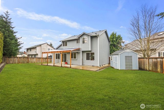 706 Bremerton Place NE, Renton, WA 98059