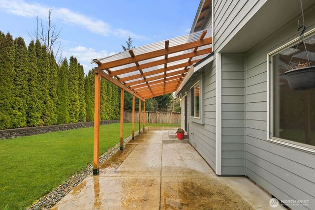 706 Bremerton Place NE, Renton, WA 98059