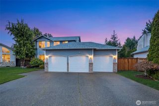 706 Bremerton Place NE, Renton, WA 98059
