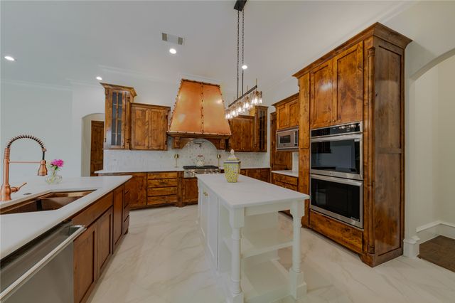 132 Londonberry Terrace, Southlake, TX 76092