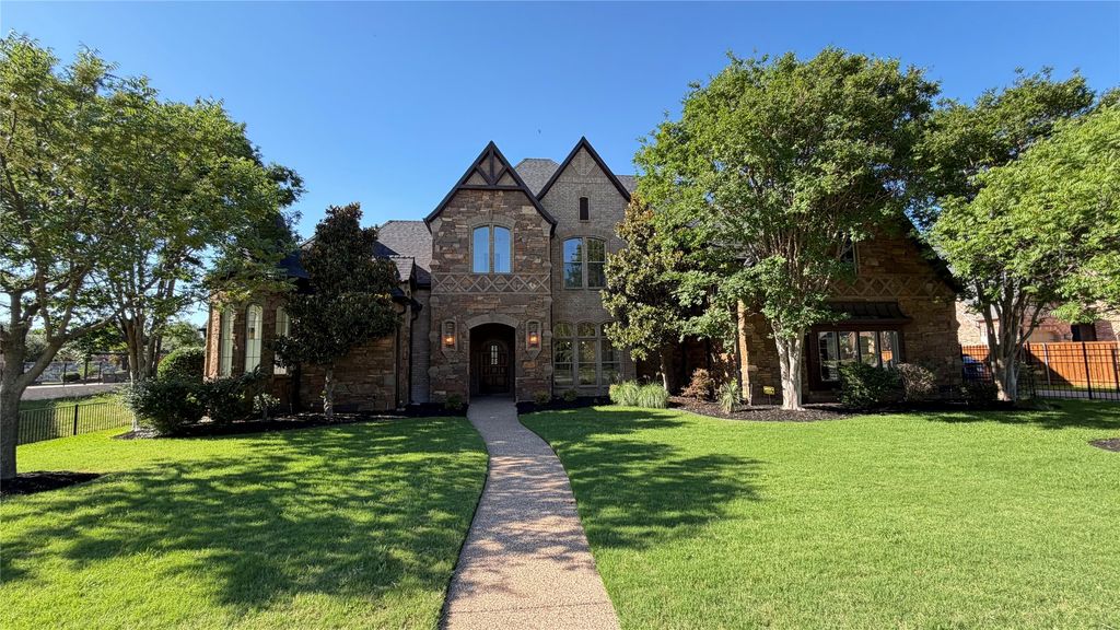 132 Londonberry Terrace, Southlake, TX 76092