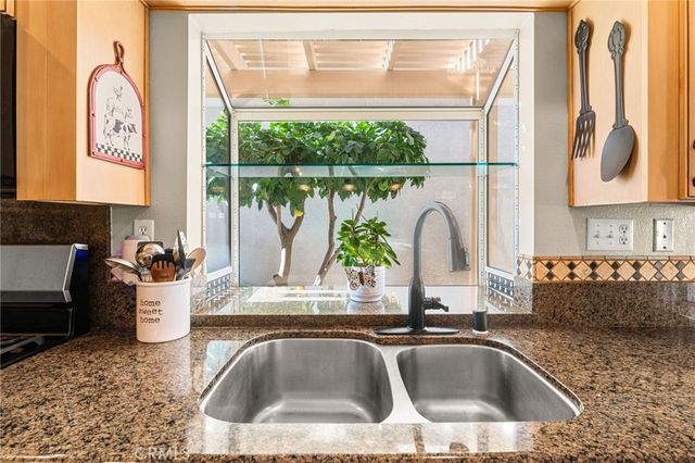 6055 Spanish Trail Cove, Banning, CA 92220