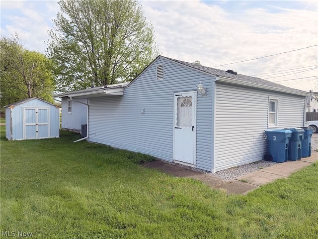 2014 Pole Avenue, Lorain, OH 44052