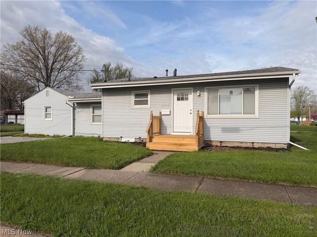 2014 Pole Avenue, Lorain, OH 44052