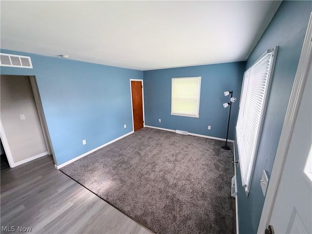2014 Pole Avenue, Lorain, OH 44052