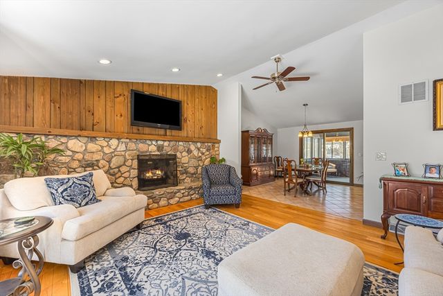 67 Boynton Avenue, South Hadley, MA 01075