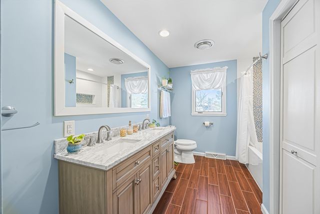 67 Boynton Avenue, South Hadley, MA 01075