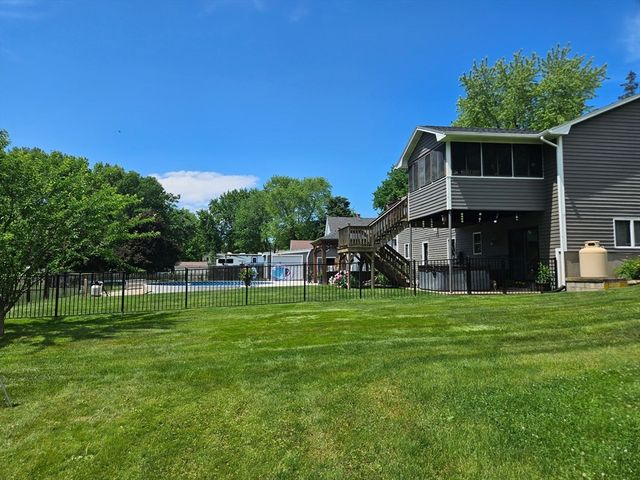 67 Boynton Avenue, South Hadley, MA 01075