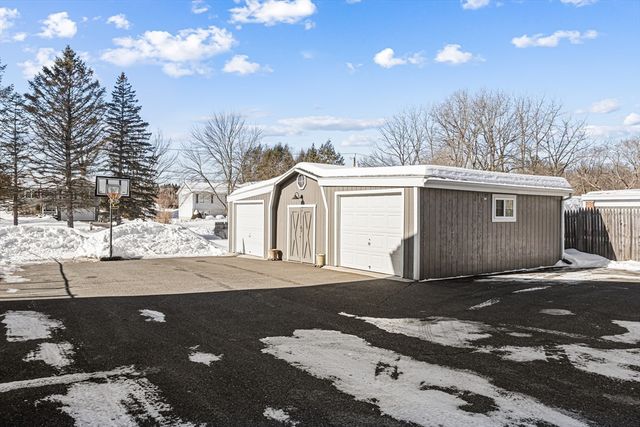 67 Boynton Avenue, South Hadley, MA 01075