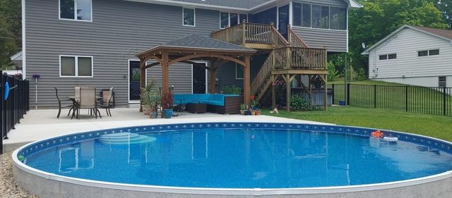 67 Boynton Avenue, South Hadley, MA 01075