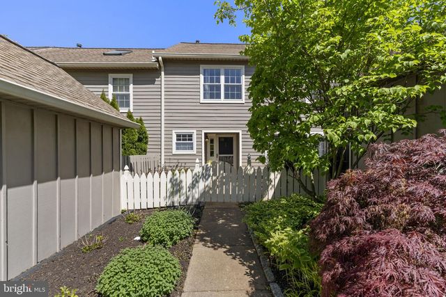 289 TULIP TREE CT, Blue Bell, PA 19422