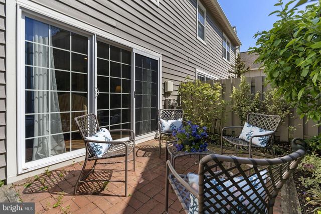 289 TULIP TREE CT, Blue Bell, PA 19422