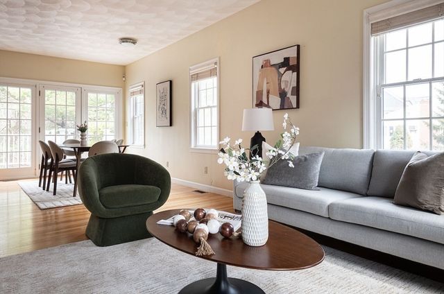 21 Bryant Rd, Lexington, MA 02420