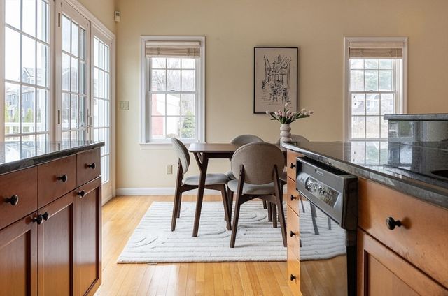 21 Bryant Rd, Lexington, MA 02420