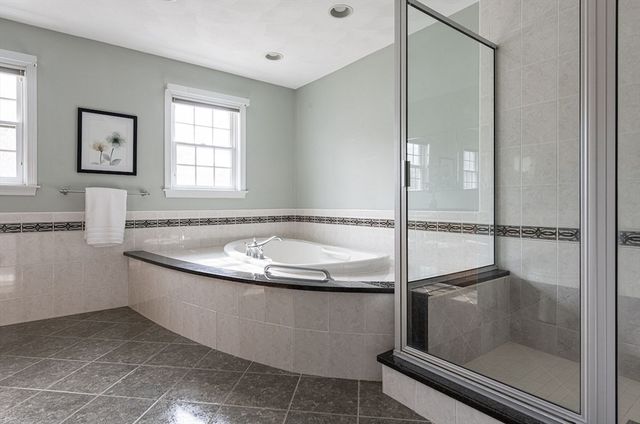 21 Bryant Rd, Lexington, MA 02420