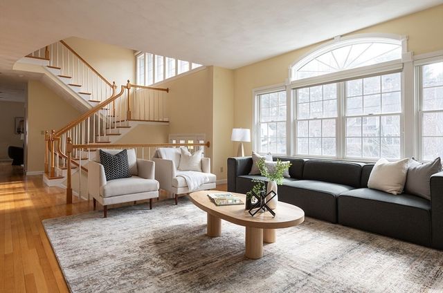 21 Bryant Rd, Lexington, MA 02420