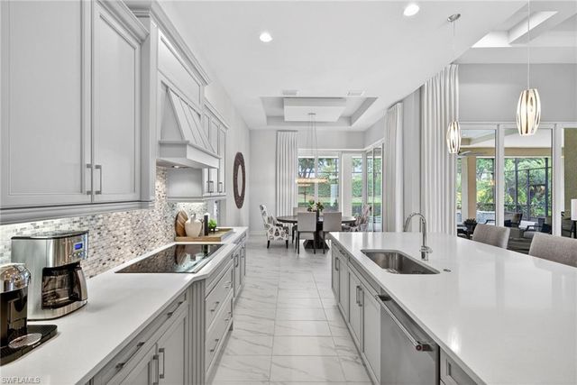 14179 Charthouse CT, Naples, FL 34114