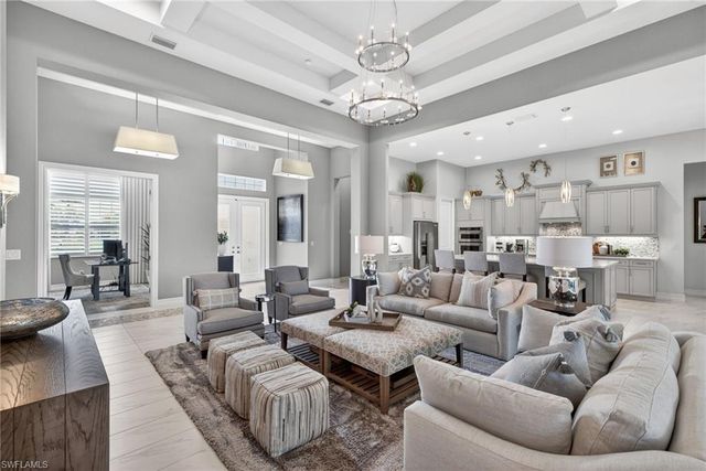 14179 Charthouse CT, Naples, FL 34114