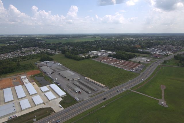 0 Tiny Town Rd, Clarksville, TN 37042